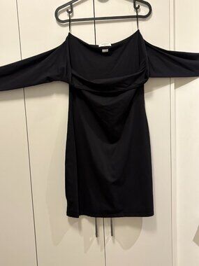 Aritzia Contour Black Dress